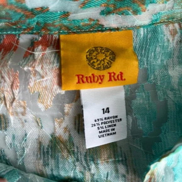 Ruby Rd. Button down shirt - Picture 4 of 5